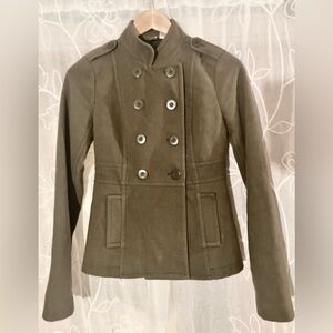 Very Cool Olive Drab Colored Coat.